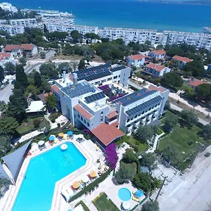 Arinnanda Отель Кешме