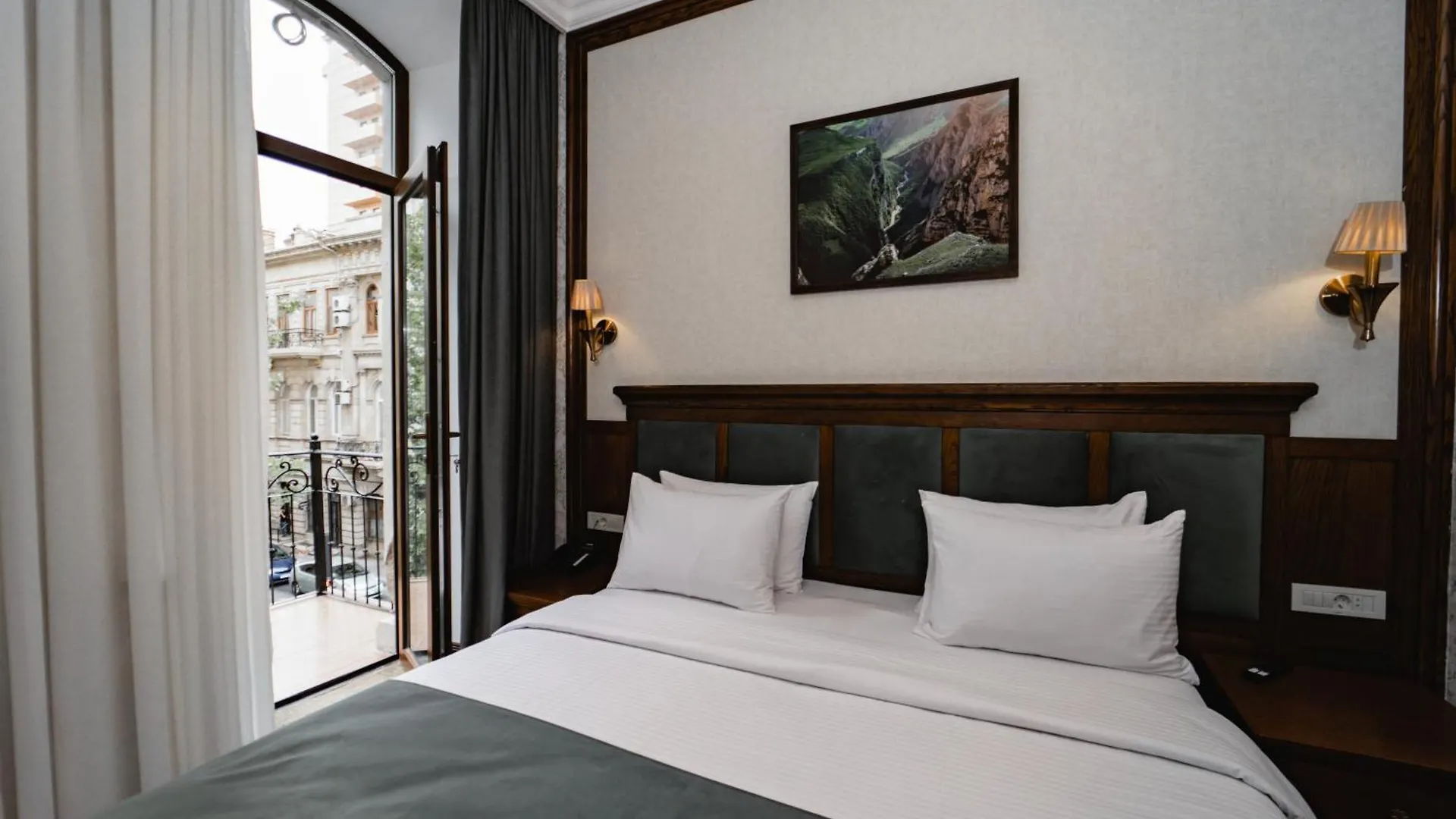 Midway Baku Hotel 4*,  Aserbajdsjan